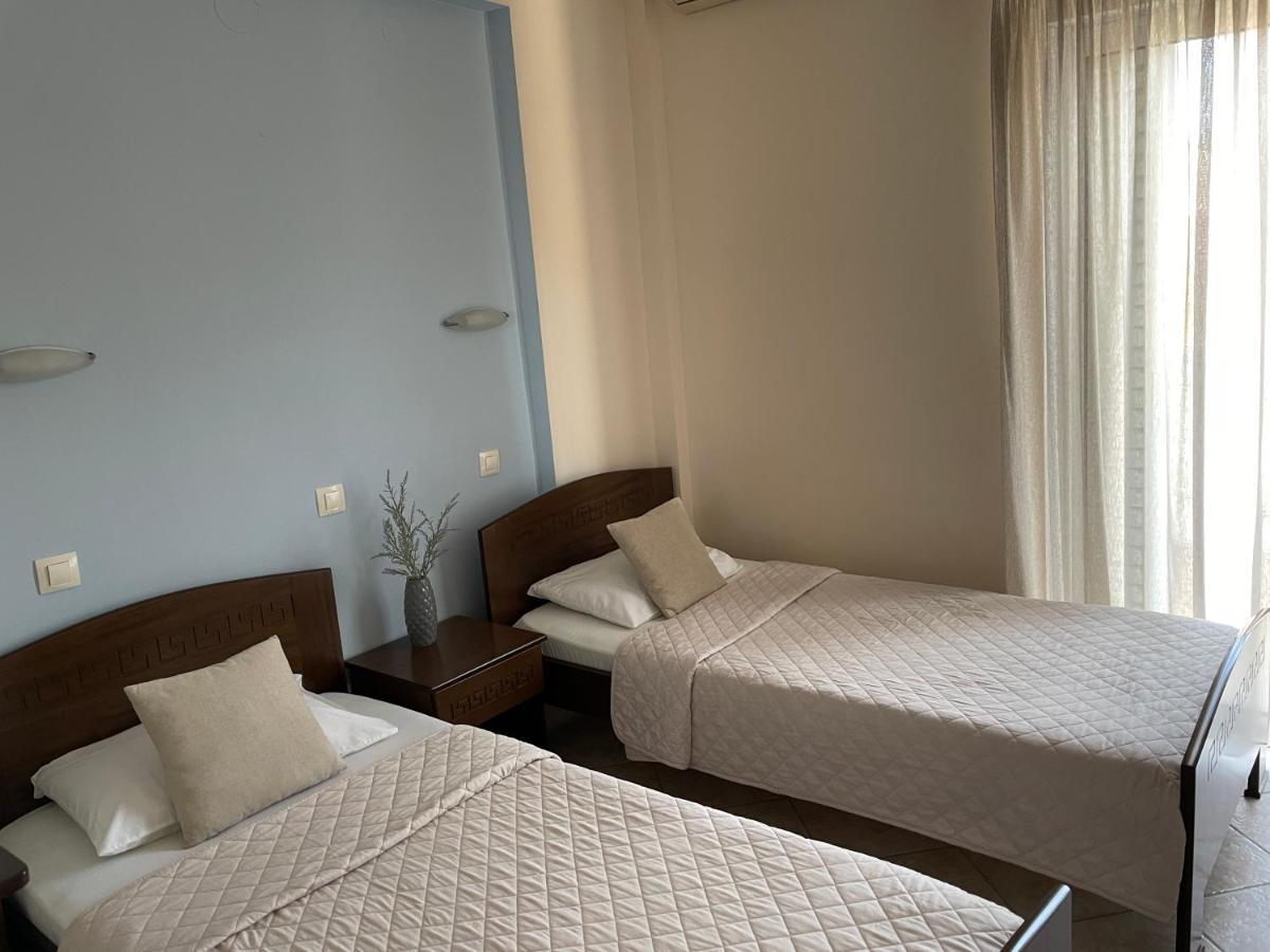 Achillion Aparthotel Paralía Exterior foto