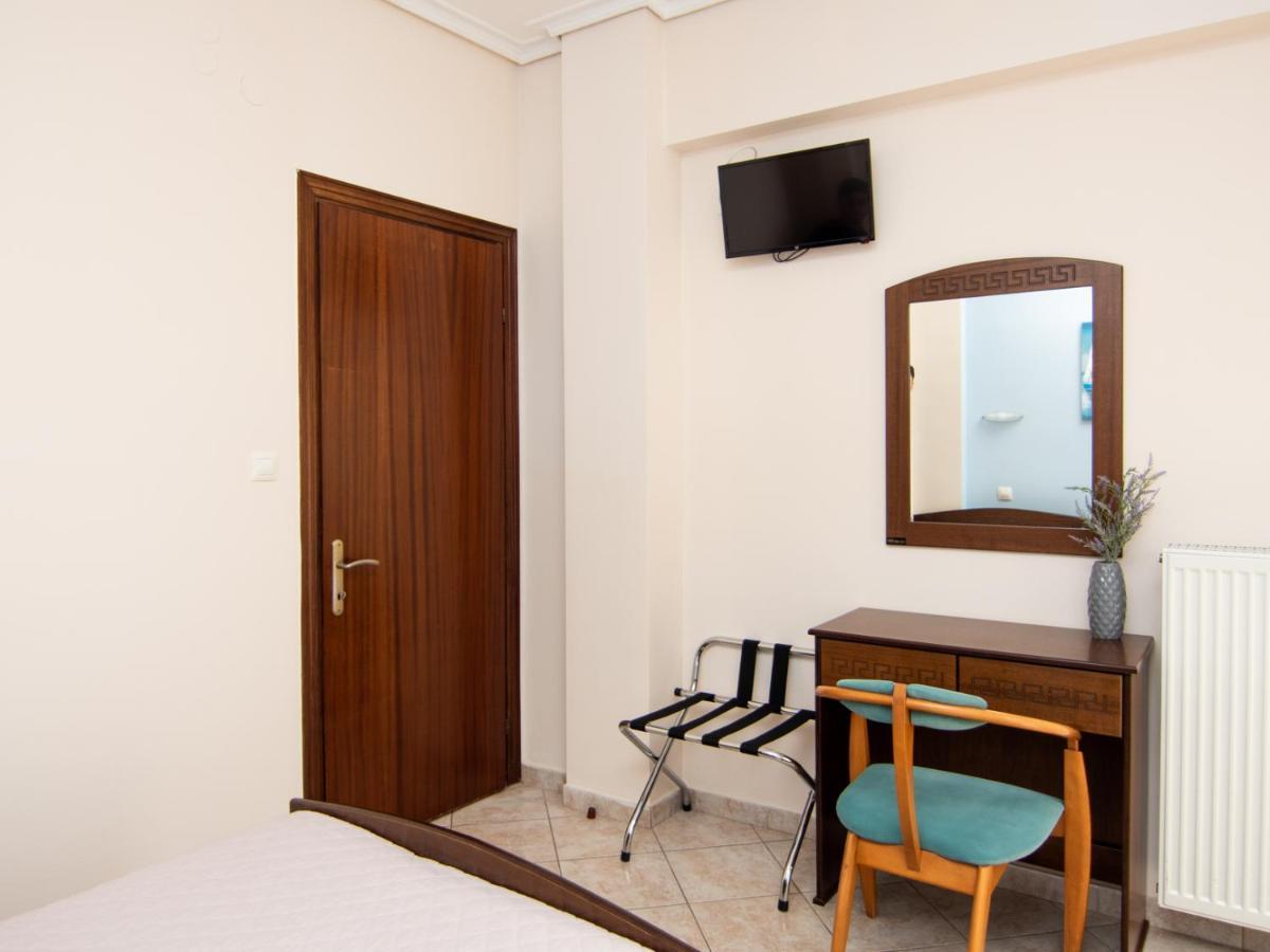 Achillion Aparthotel Paralía Exterior foto