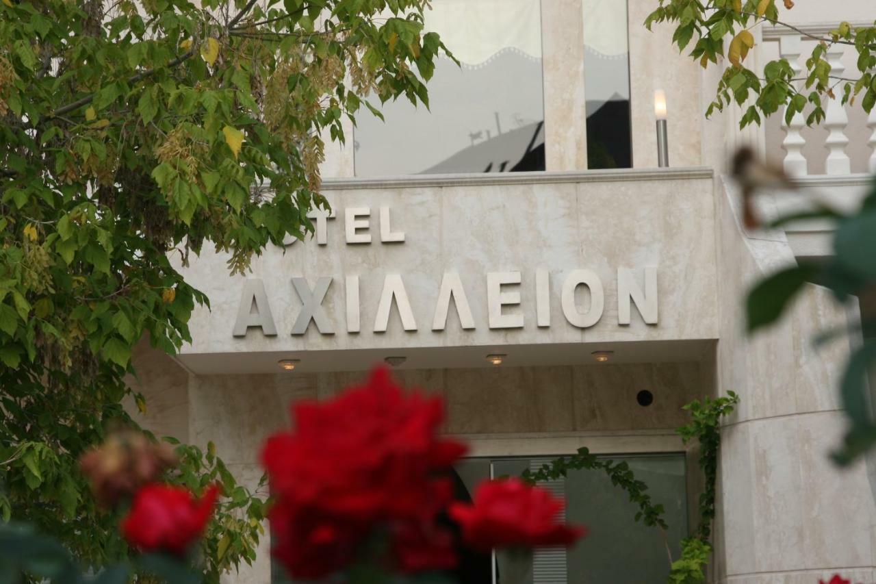 Achillion Aparthotel Paralía Exterior foto