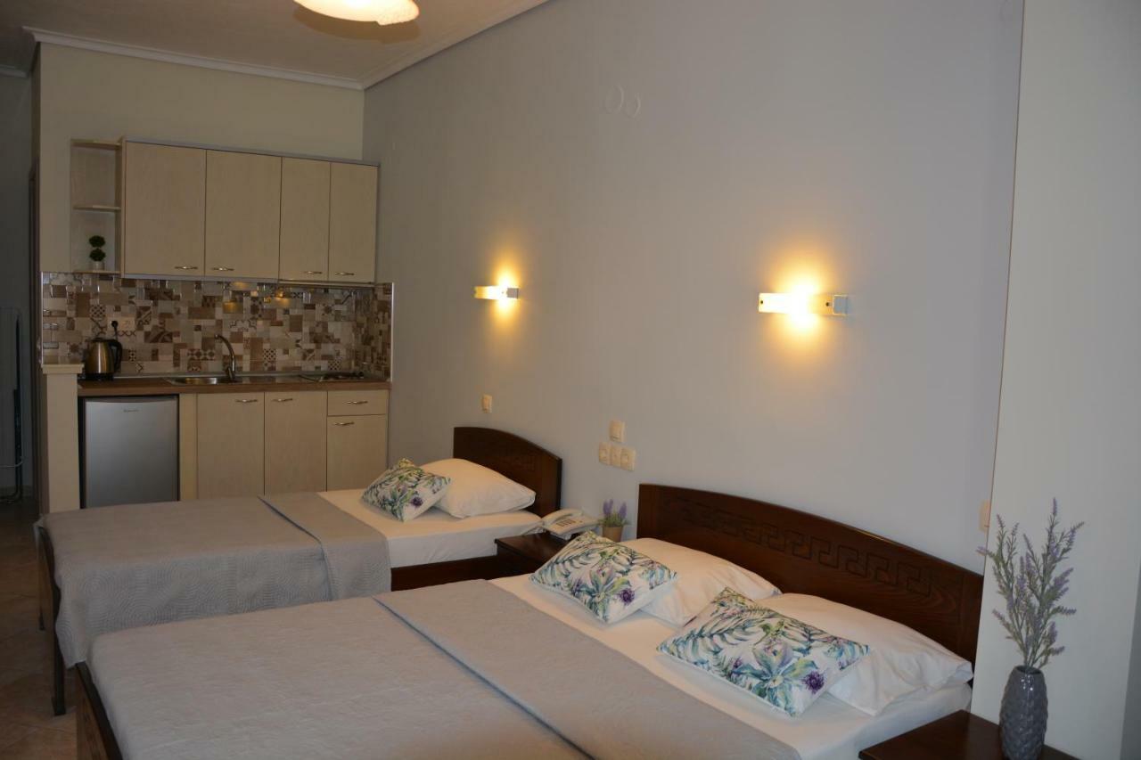 Achillion Aparthotel Paralía Exterior foto